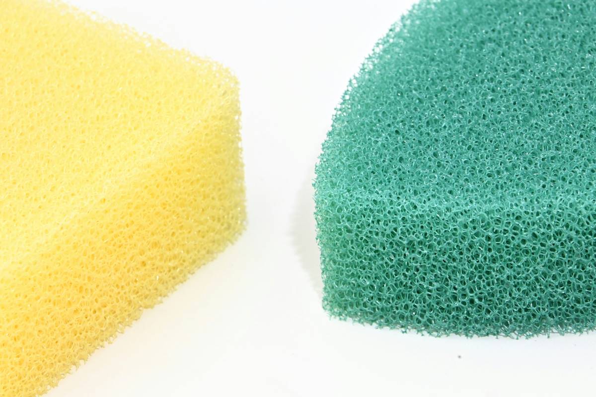Are Your Biodegradable Dish Cloths Actually Eco-Friendly? Here’s How to Tell (and Why Most Fail)