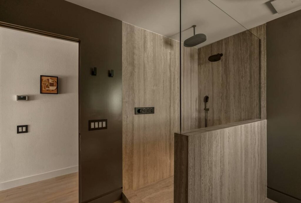 Bi Fold Shower Doors for Tubs: The Space-Saving Secret Your Bathroom’s Been Missing